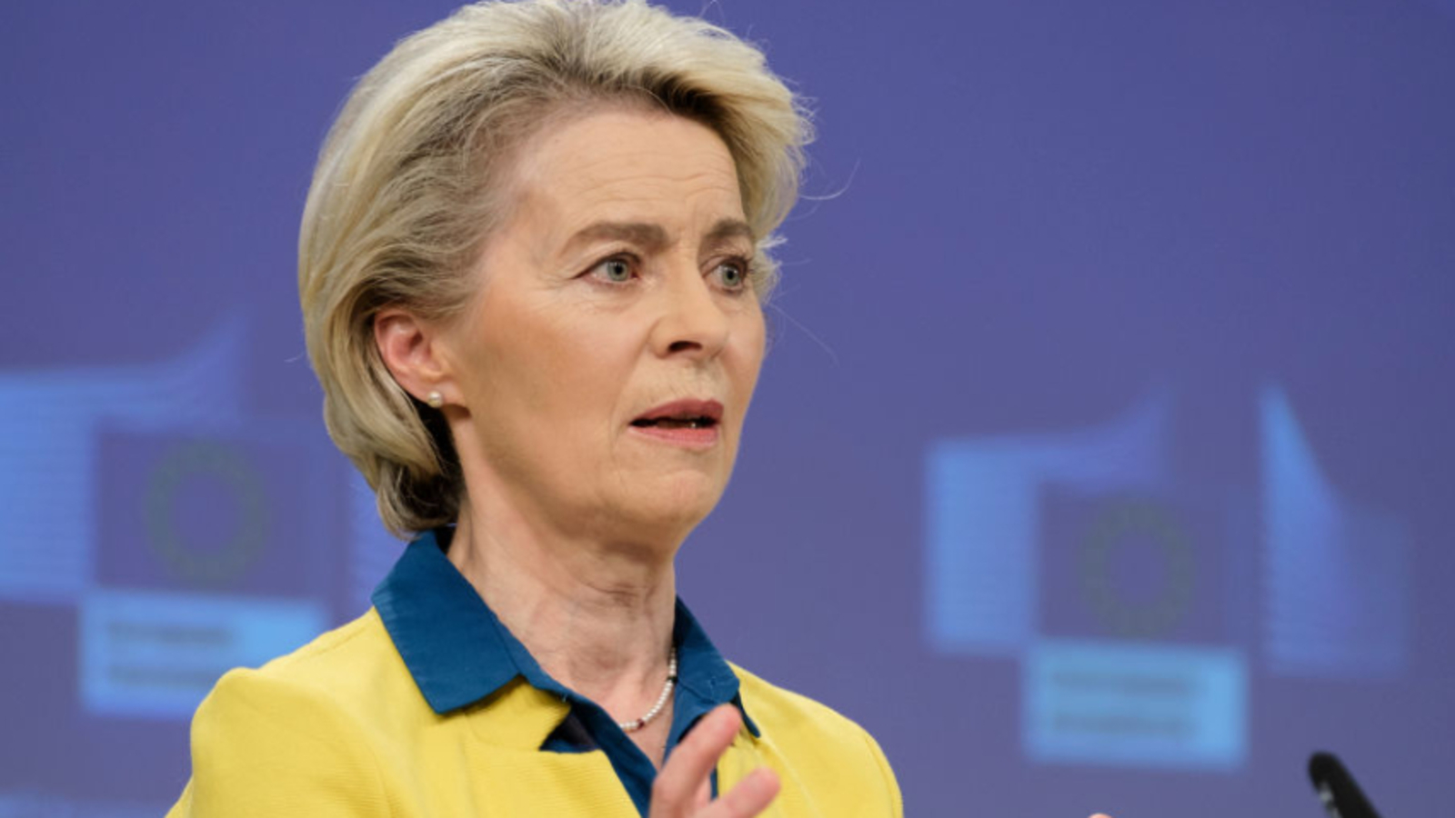 Von der Leyen kündigt in Kiew neues Sanktionspaket an - oe24.at